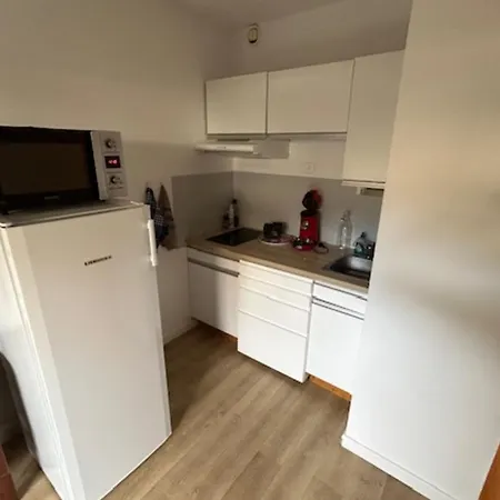 Apartment 20 M From The Sea -
